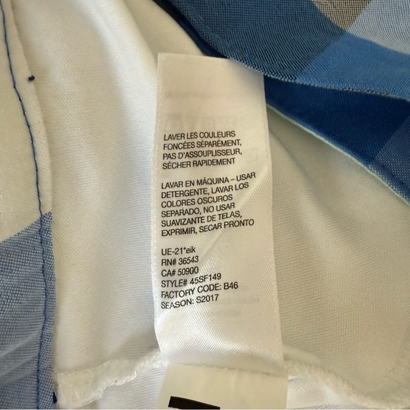 Izod Golf Plaid Mini Skort in Blue and Green. Size 12 - Picture 13 of 14